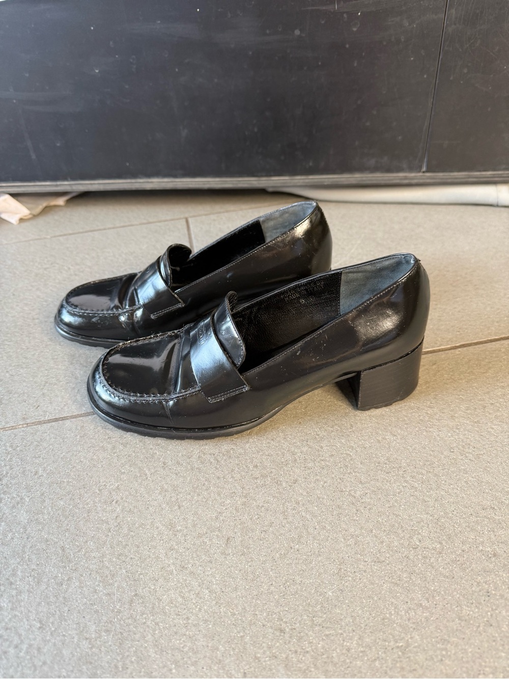 Vintage Coach Made in Italy Black Patent Leather Penny Loafers 5.5 B